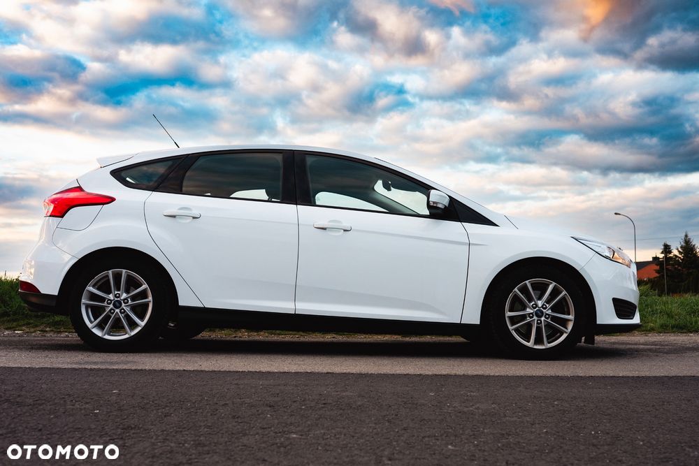 Ford Focus 1.5 EcoBoost SYNC Edition ASS - 1