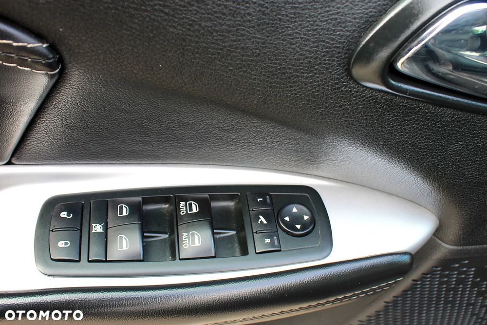 Fiat Freemont 2.0 Multijet 16V DPF Automatik Allrad Lounge - 18
