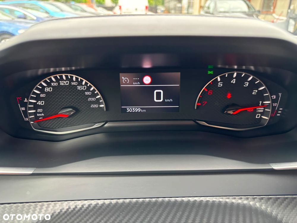 Peugeot 2008 1.2 PureTech Active Pack S&S - 14