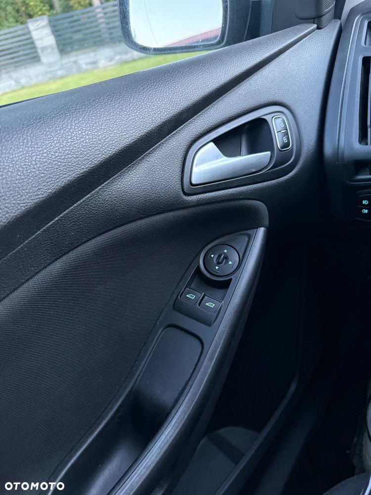 Ford Focus 1.6 TDCi Titanium - 9
