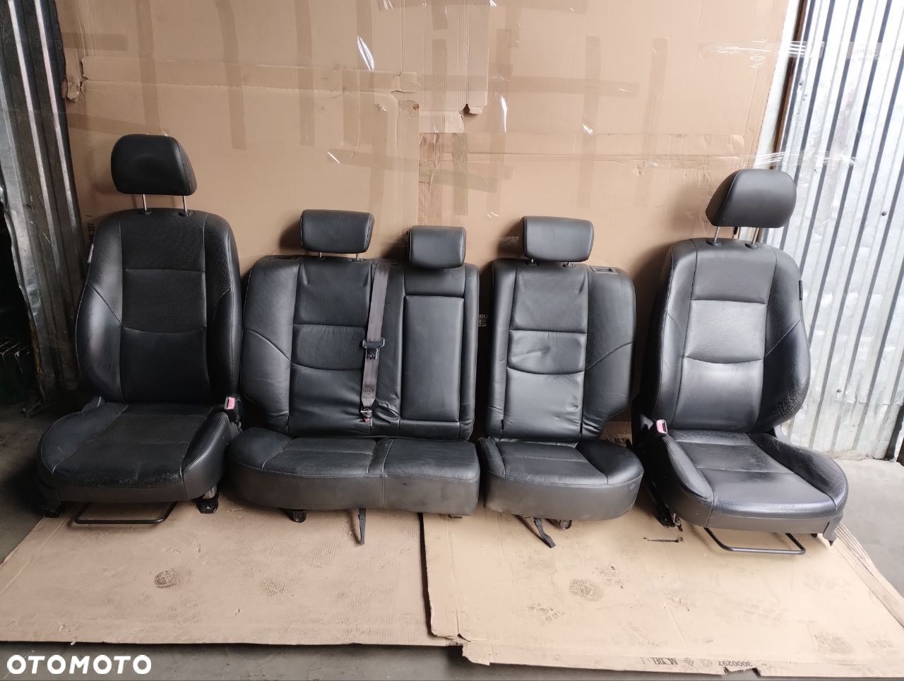 FOTELE KOMPLET SKÓRA HYUNDAI I30 I - 1