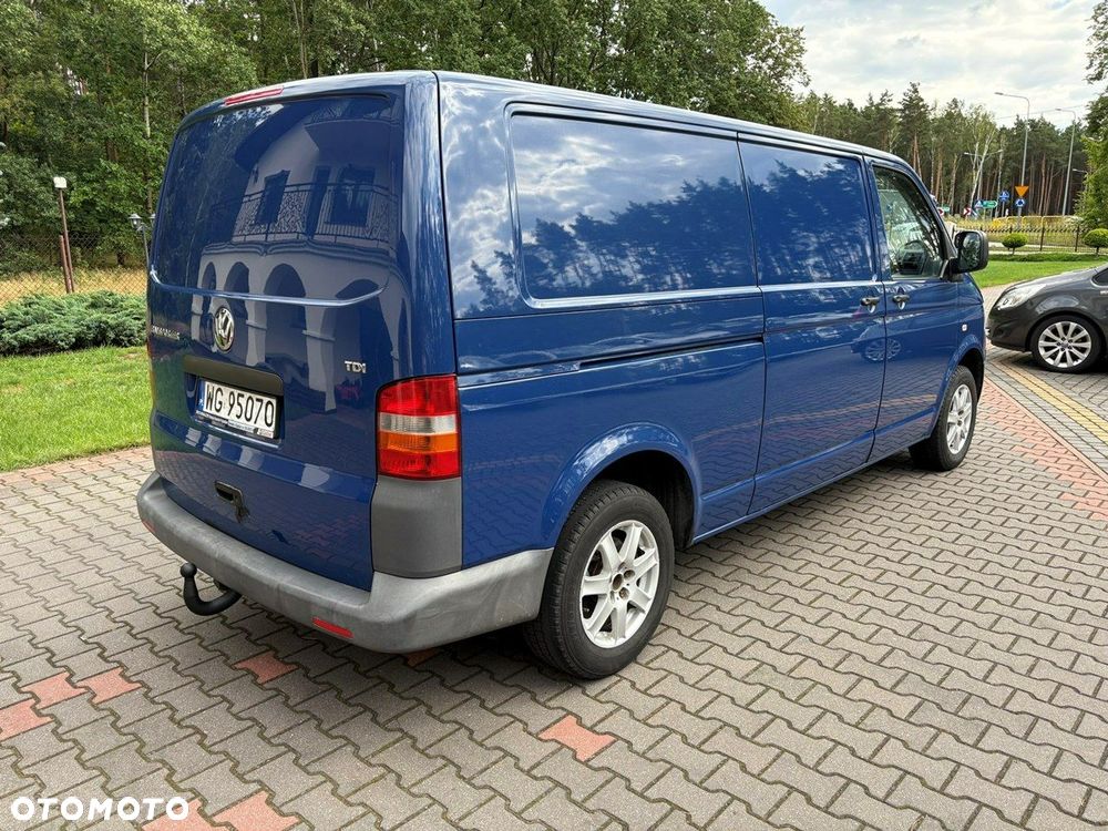Volkswagen Transporter - 7