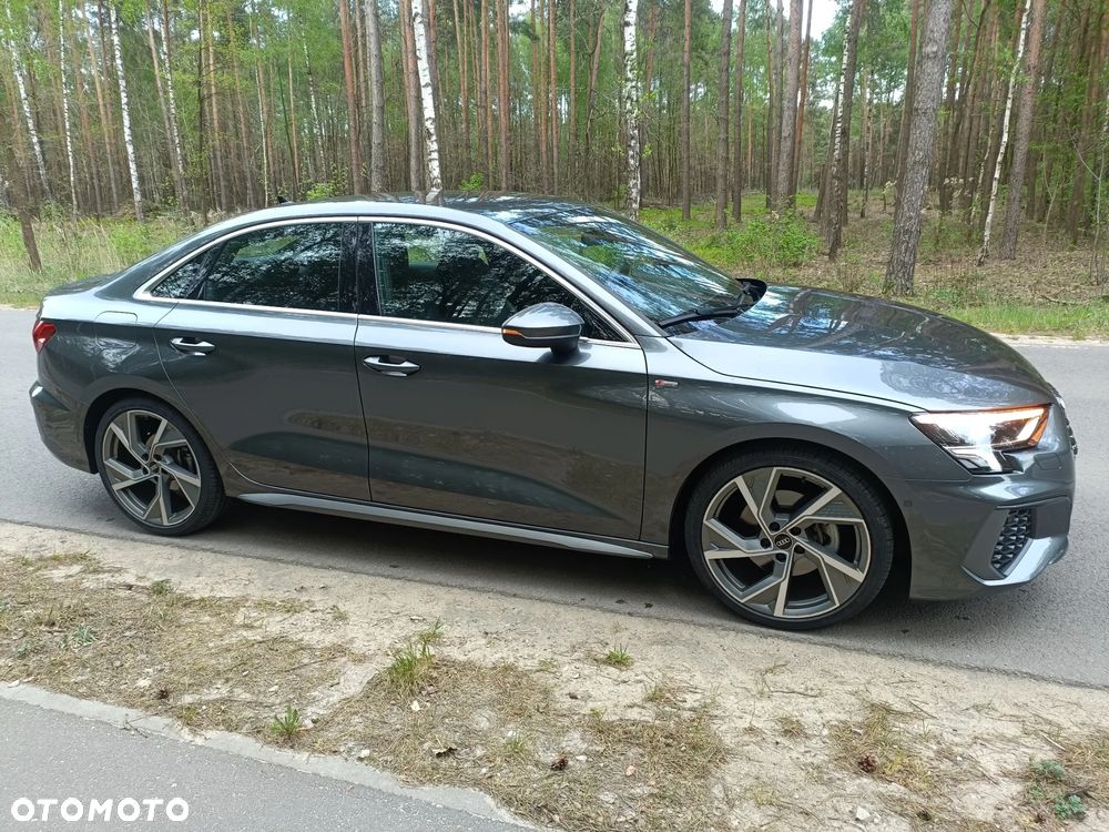 Audi A3 Limousine 35 TDI S tronic S line - 4