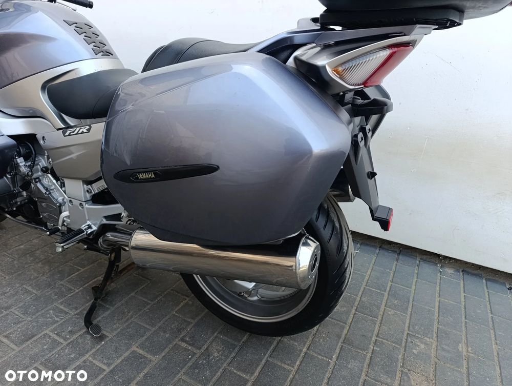 Yamaha FJR - 19
