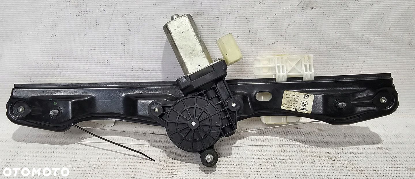 NOWY ORYGINALNY PODNOŚNIK SZYBY PRAWY TYŁ BMW 3 F30 - 4892482 - 1
