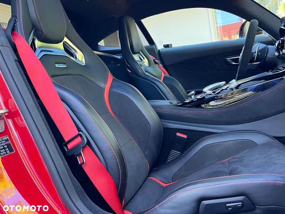 Mercedes-Benz AMG GT - 23