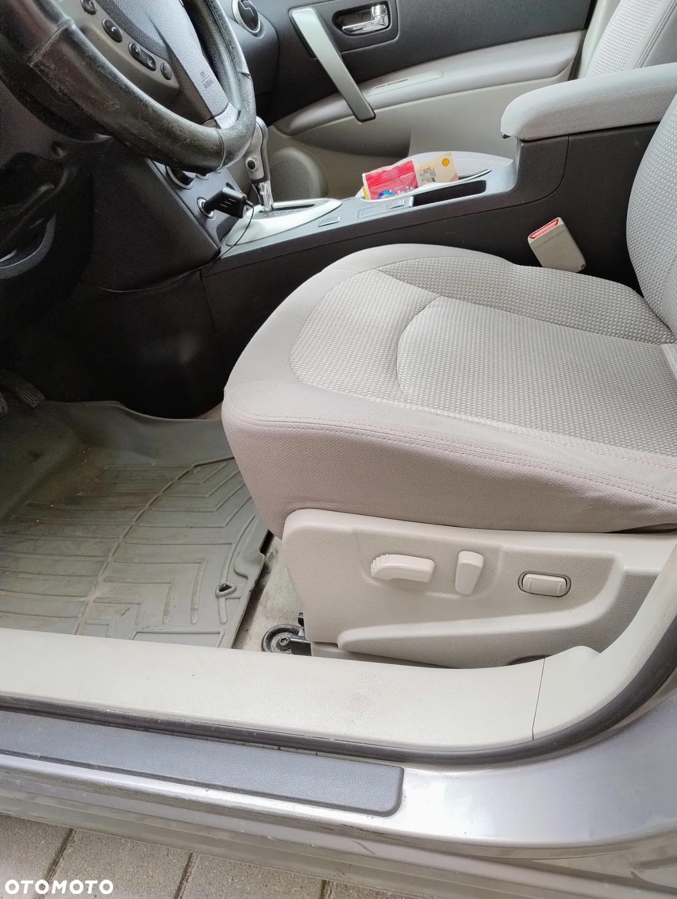 Nissan Rogue 2.5 SL AWD - 16