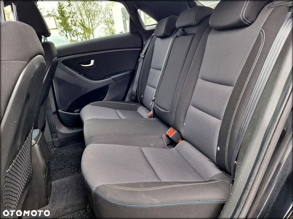Hyundai i30 1.6 Premium - 6