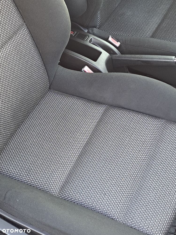 Peugeot 307 1.6 Premium - 17