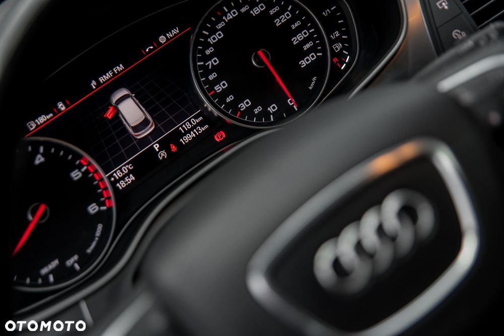 Audi A6 Avant 2.0 TDI Ultra S tronic - 19