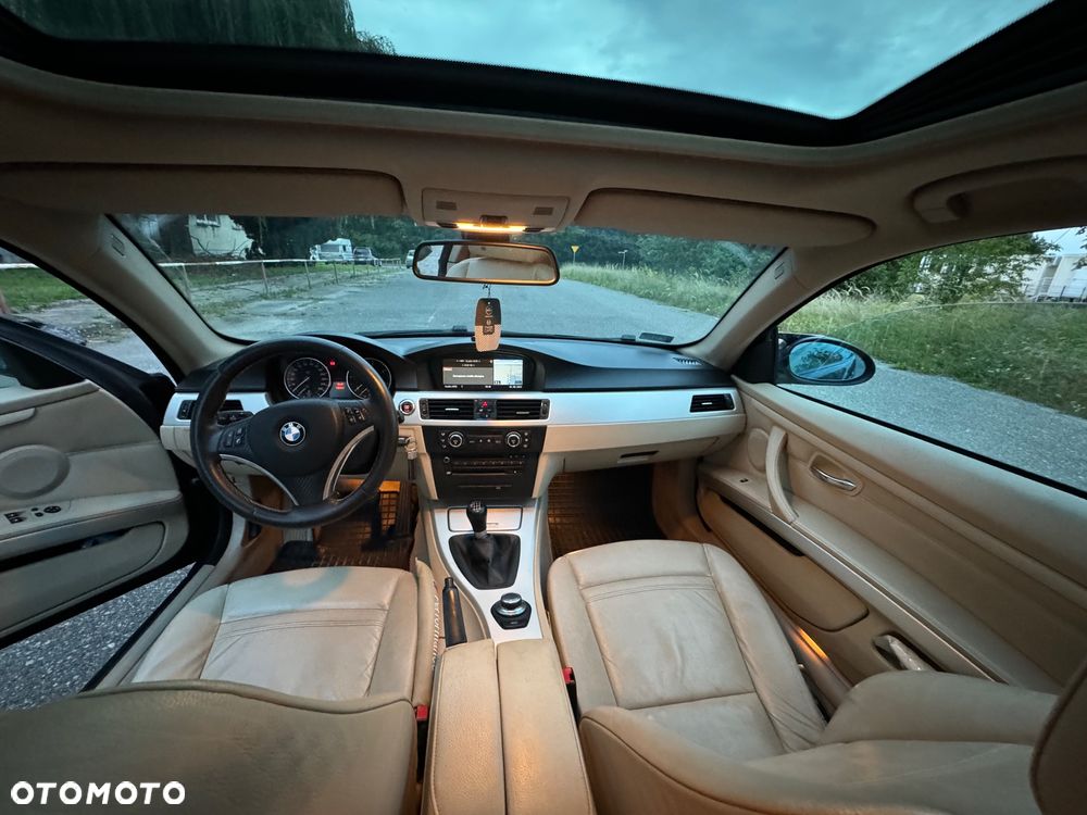 BMW Seria 3 320d - 7