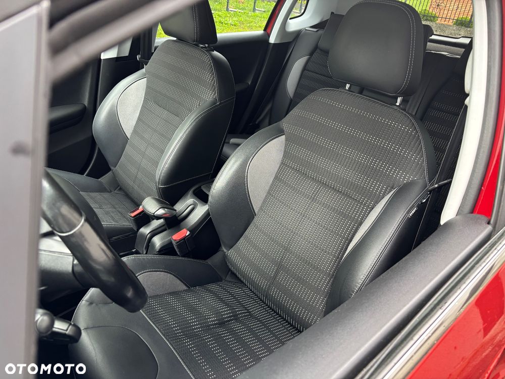 Peugeot 2008 1.6 VTi Allure - 12