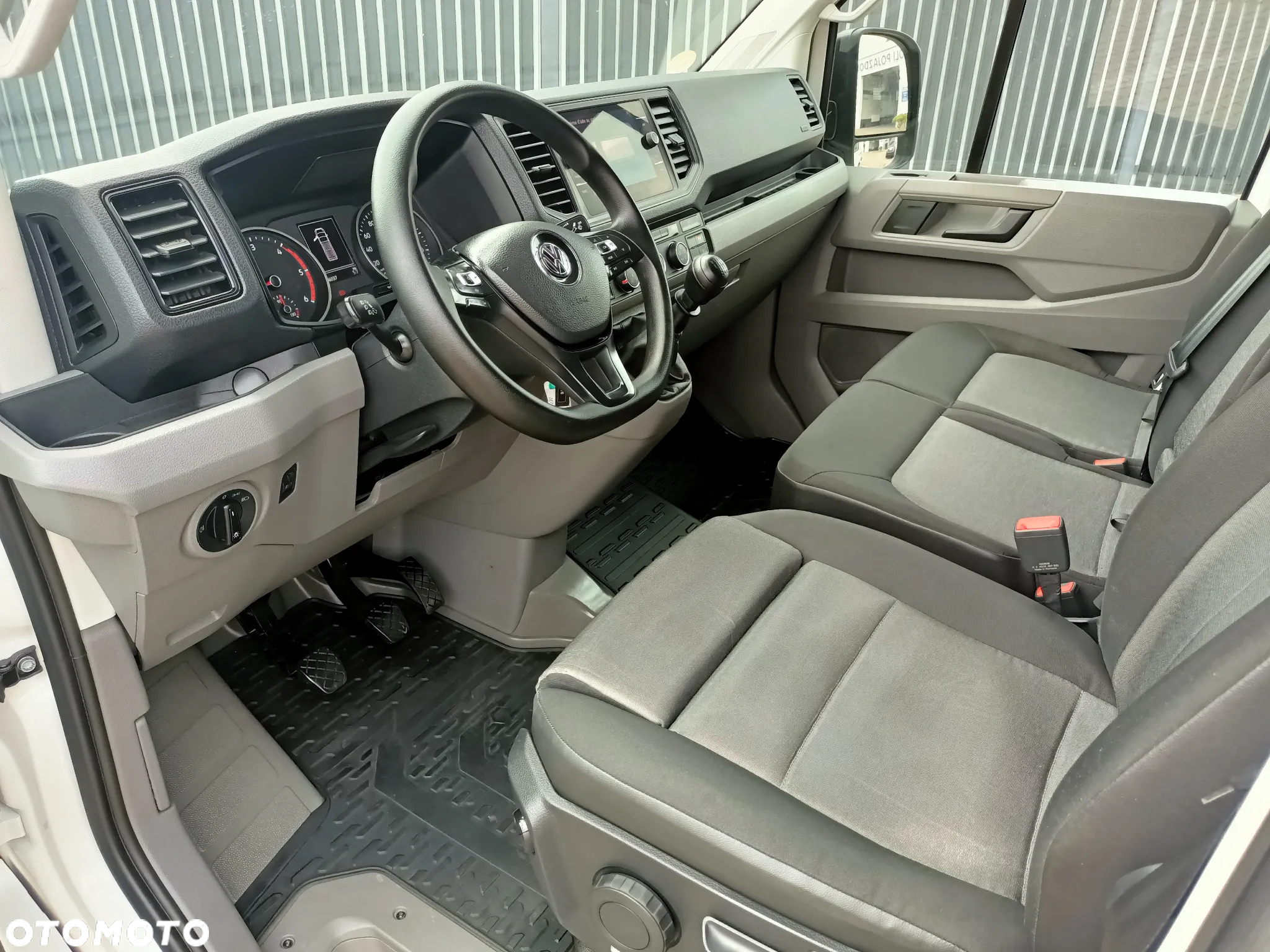 Volkswagen CRAFTER 2.0 TDI 140KM L4H2 - 24