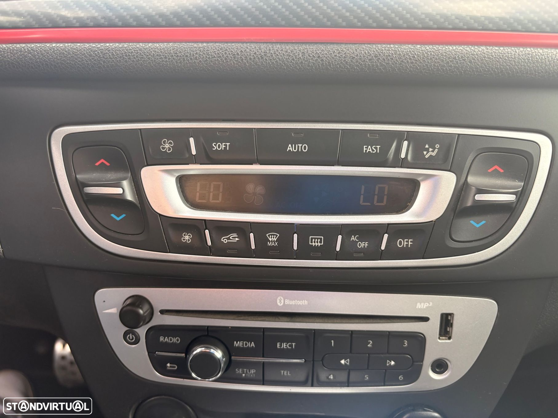 Renault Mégane 1.5 dCi GT Line EDC - 27