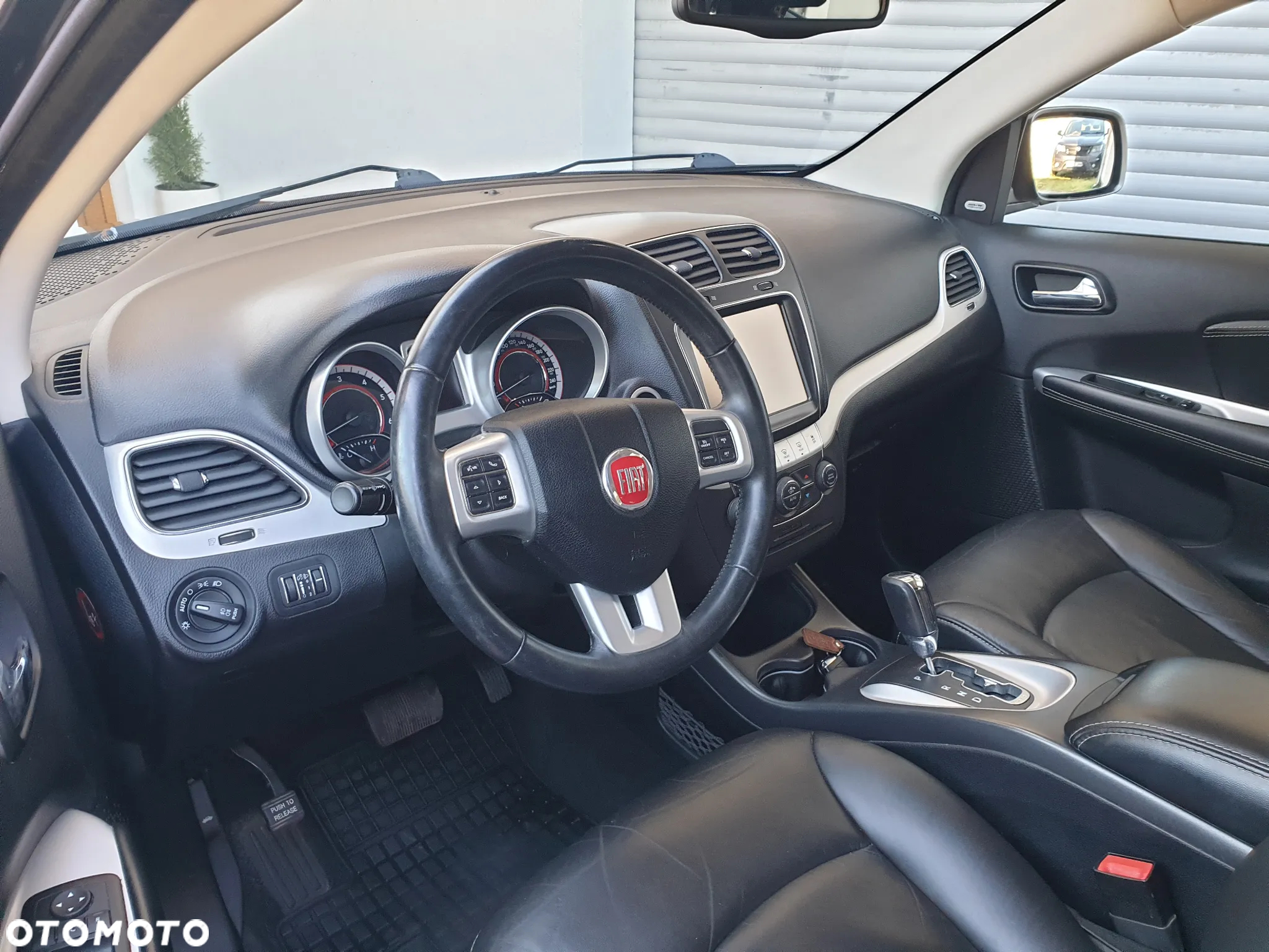 Fiat Freemont 2.0 Multijet Black Code AWD - 9