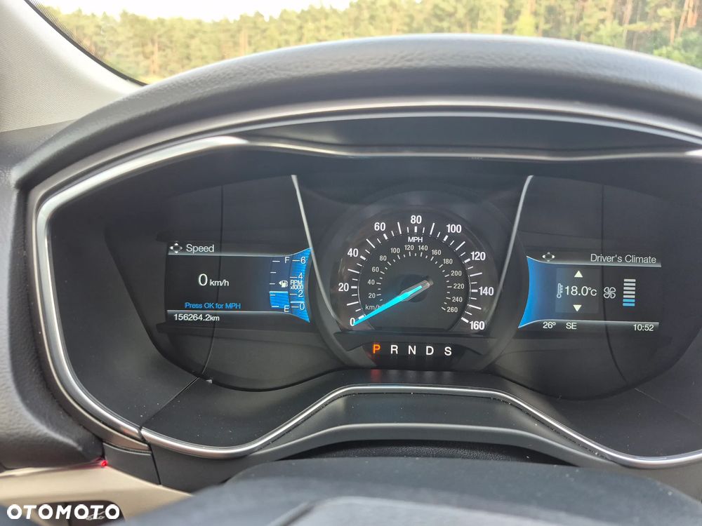 Ford Fusion - 25