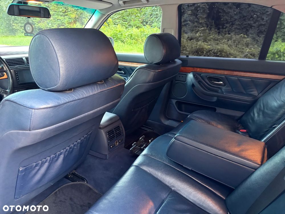 BMW Seria 7 - 9