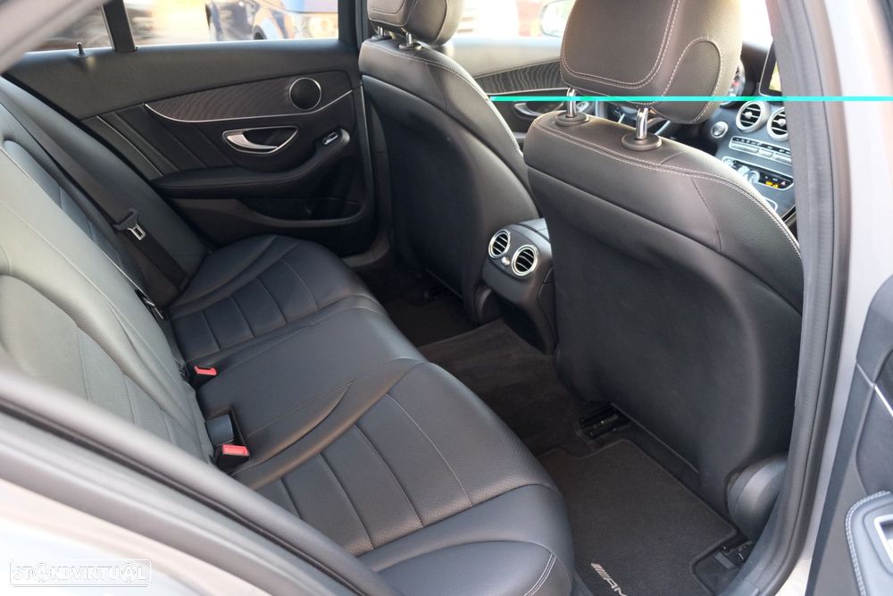 Mercedes-Benz C 300 h AMG Line - 15