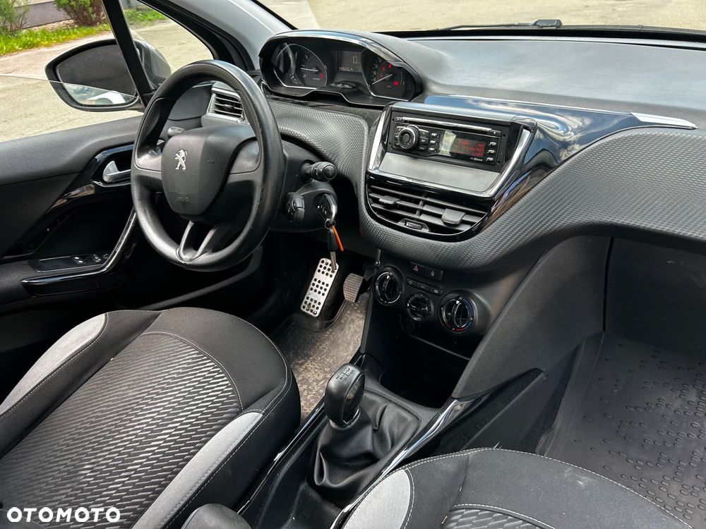 Peugeot 2008 - 9