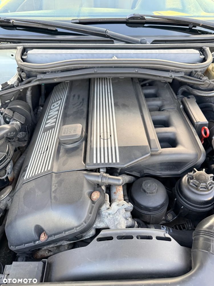 BMW Seria 3 - 24