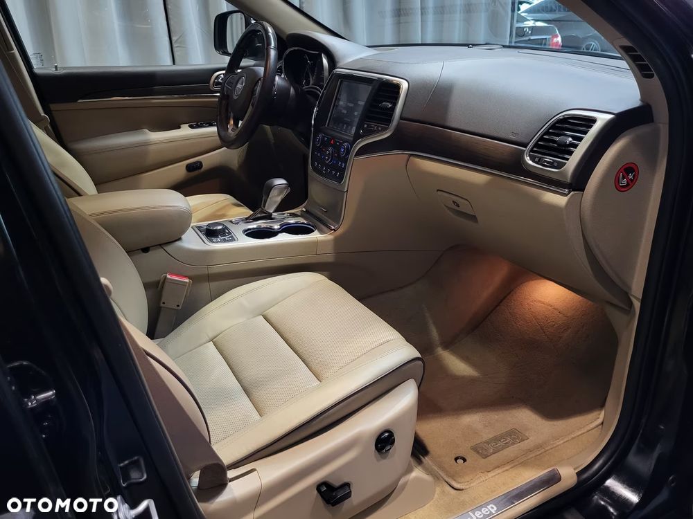 Jeep Grand Cherokee VI wk2 Lift Overland Tapicerka-Boczek Drzwi Skóra Beż Lewy-Prawy Przód-Tył - 2