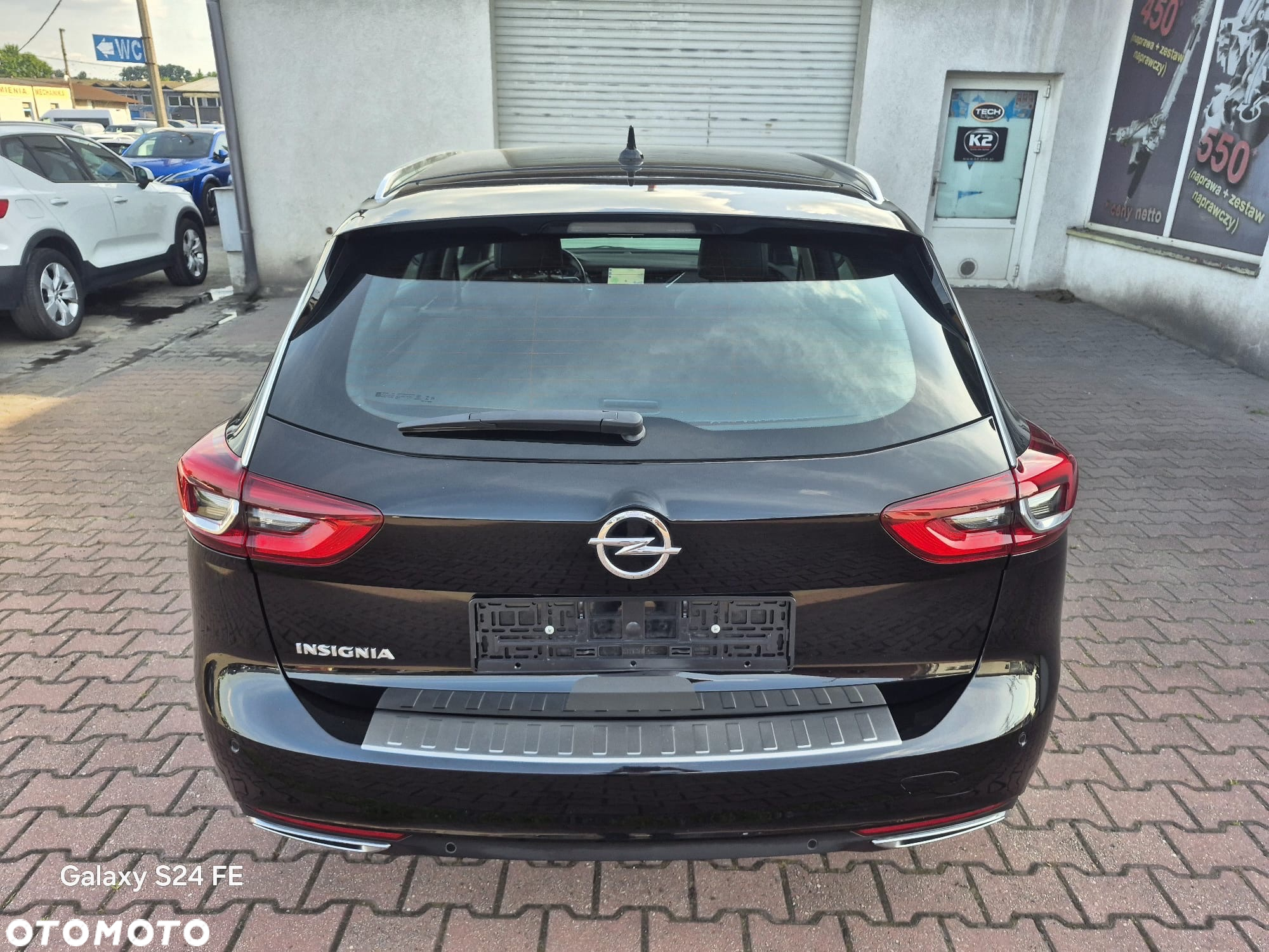 Opel Insignia - 10