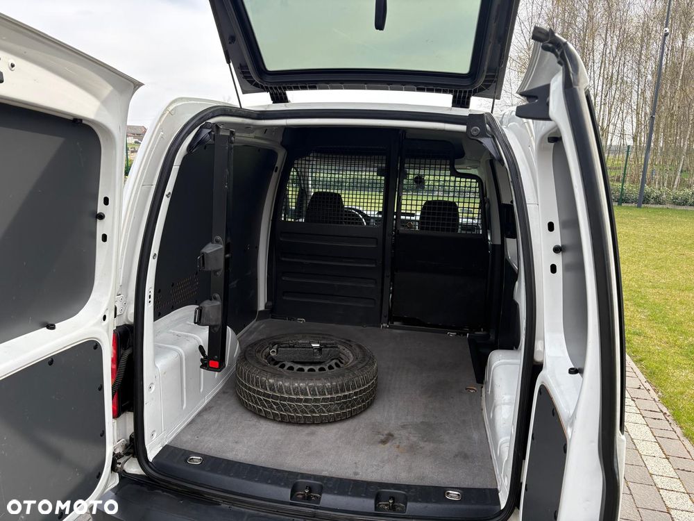 Volkswagen Caddy - 5