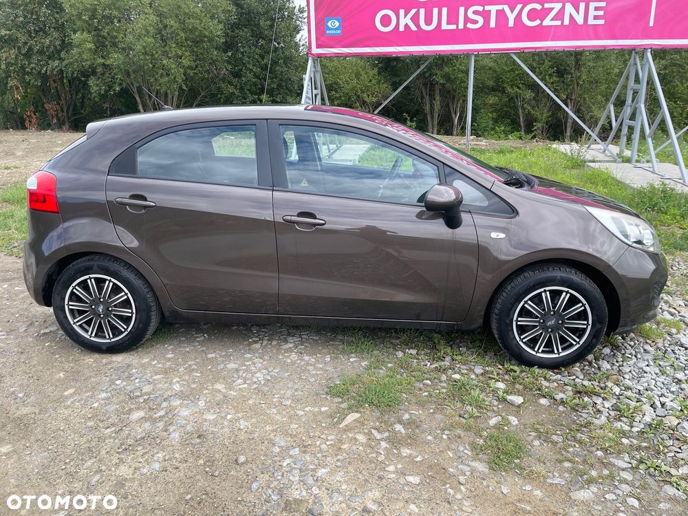 Kia Rio 1.2 Attract - 3