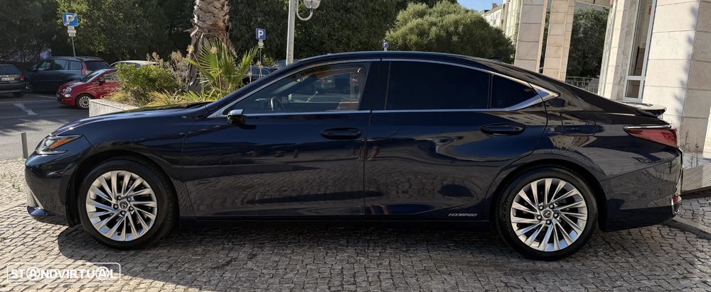 Lexus ES 300h Luxury+ - 8