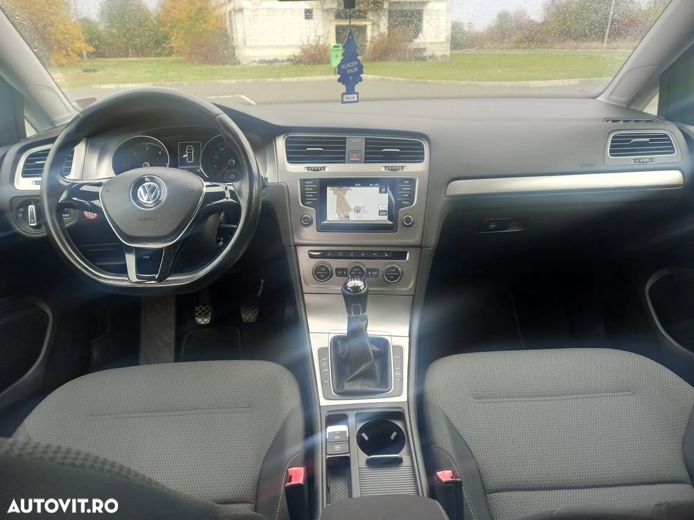 Volkswagen Golf 2.0 TDI (BlueMotion Technology) Comfortline - 5