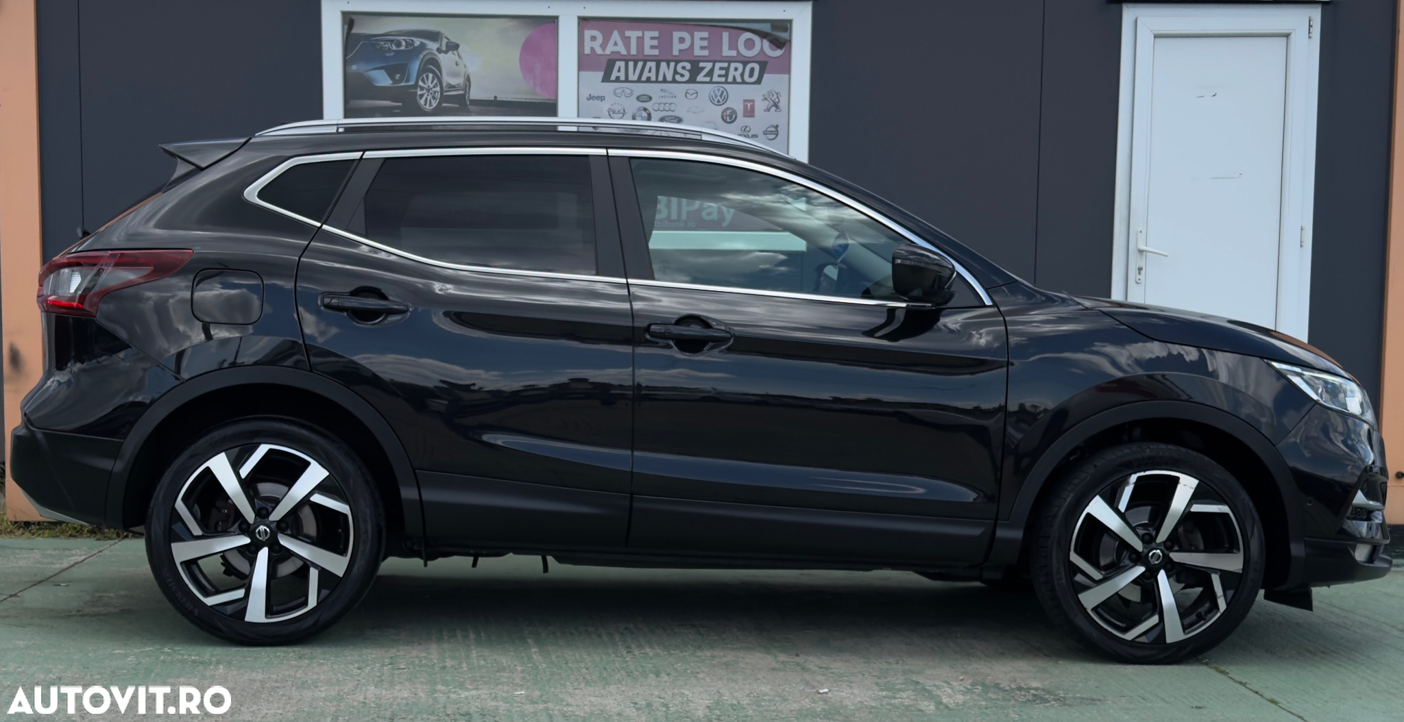 Nissan Qashqai 1.3 DIG-T TEKNA+ - 6