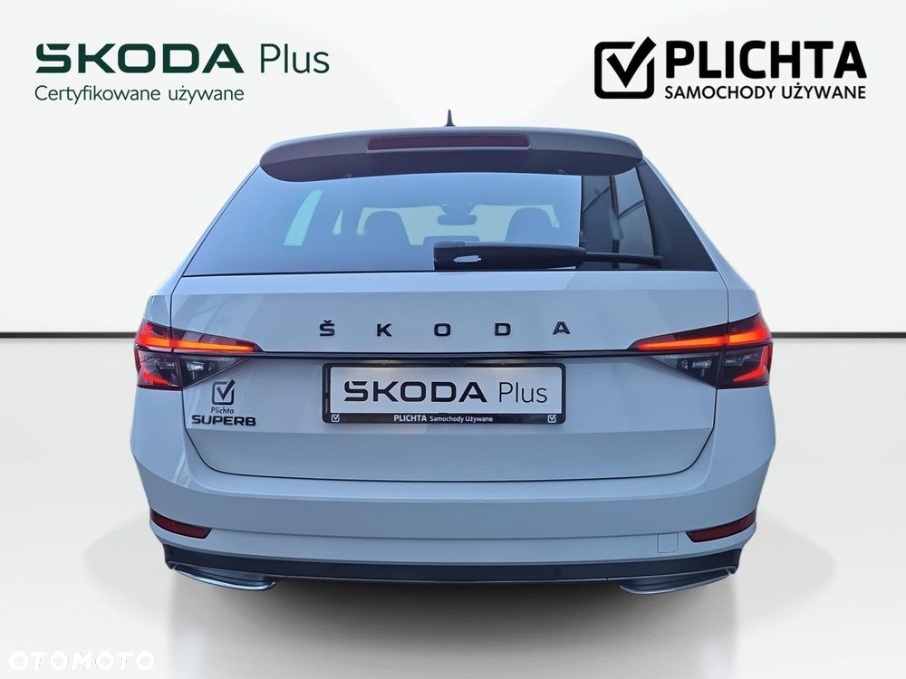Skoda Superb 2.0 TDI SCR Sportline DSG - 7