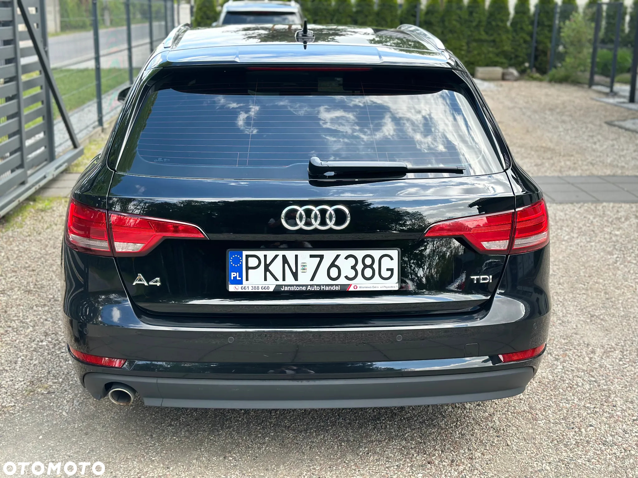 Audi A4 Avant 2.0 TDI - 4