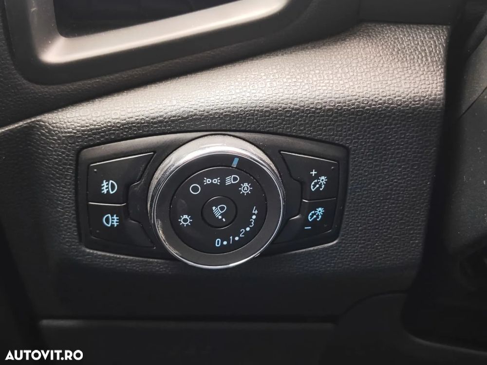 Ford EcoSport 1.0 EcoBoost Titanium - 18