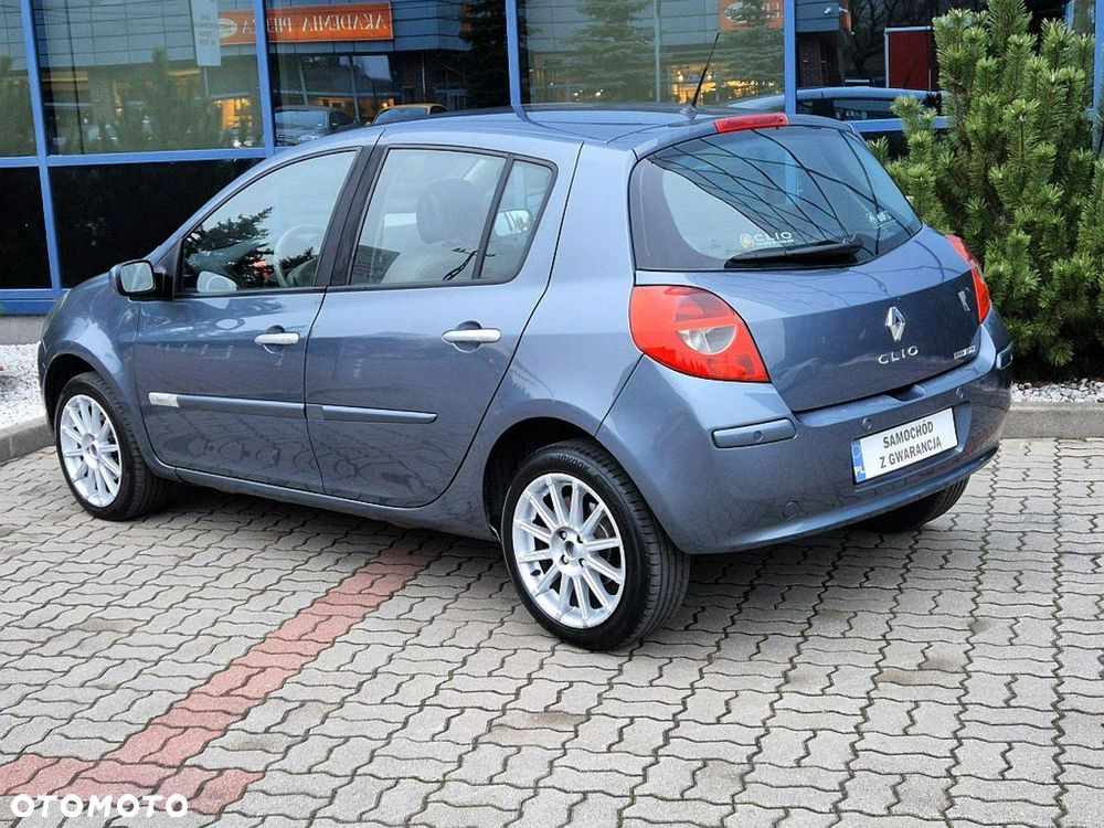 Renault Clio 1.5 dCi ESP Initiale - 6