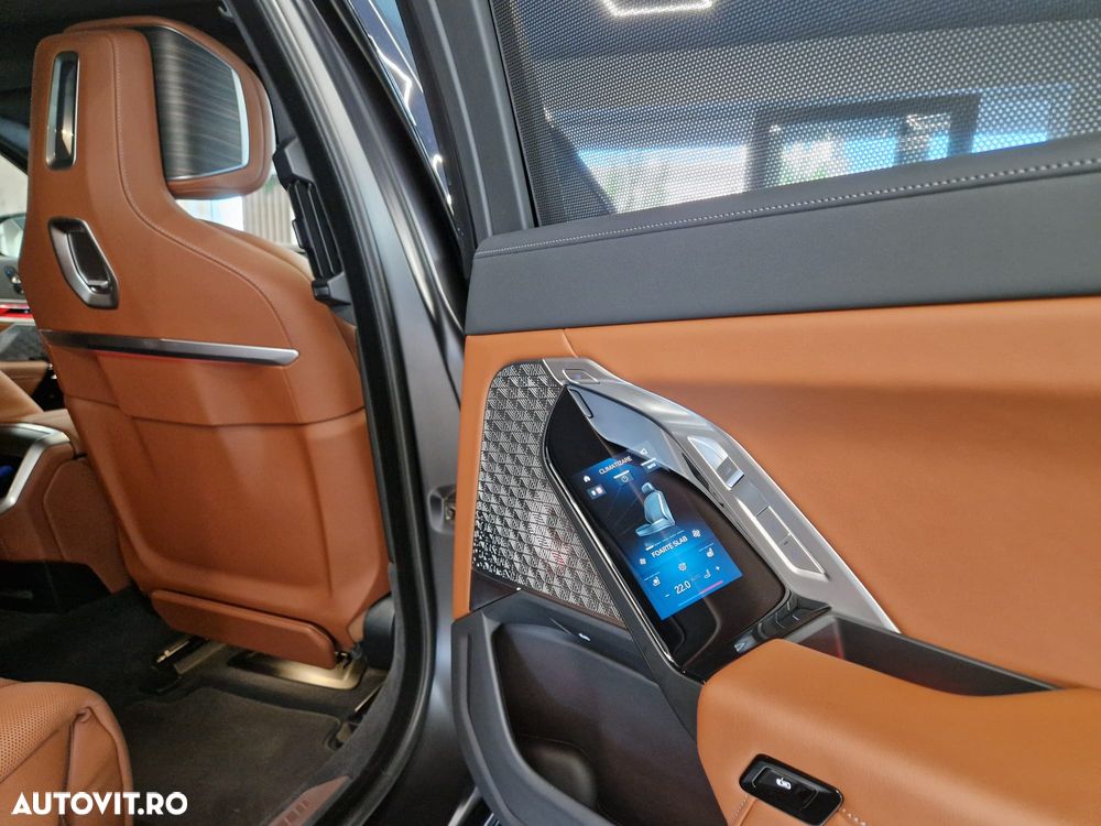 BMW Seria 7 740d xDrive MHEV - 17