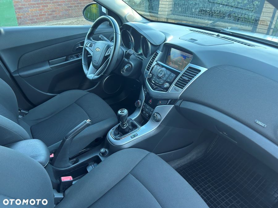 Chevrolet Cruze 1.4T LTZ - 17