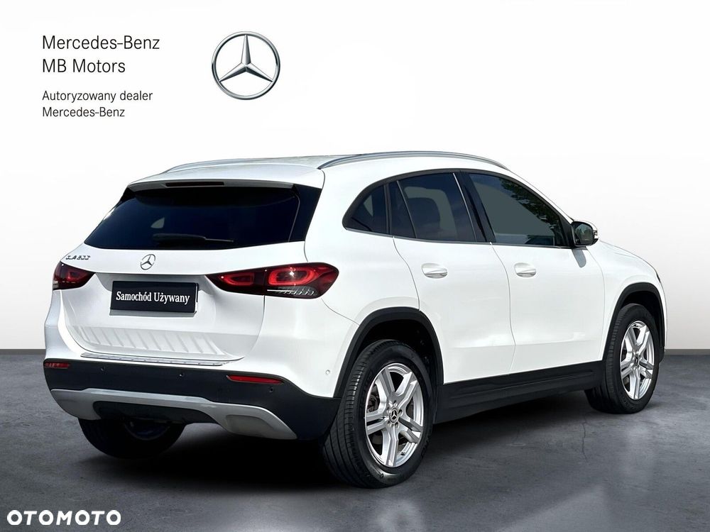 Mercedes-Benz GLA 200 Style - 6