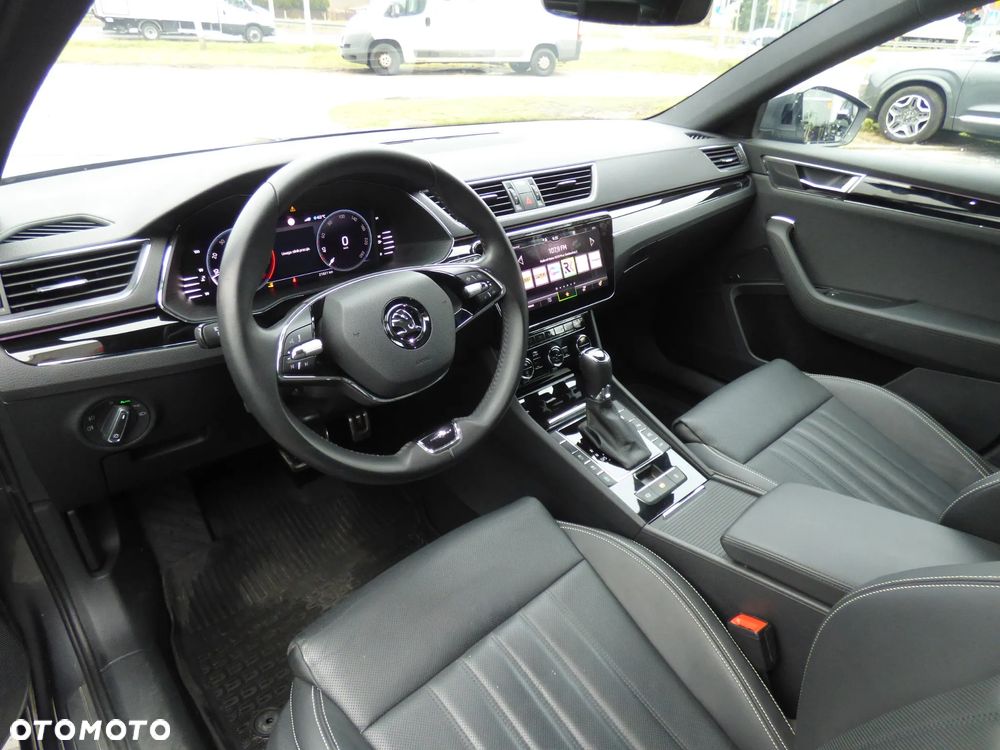 Skoda Superb 2.0 TSI 4x4 L&K DSG - 14