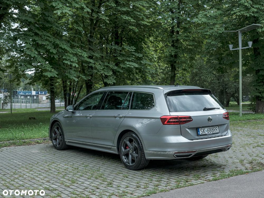 Volkswagen Passat Variant 2.0 TDI SCR Highline - 10