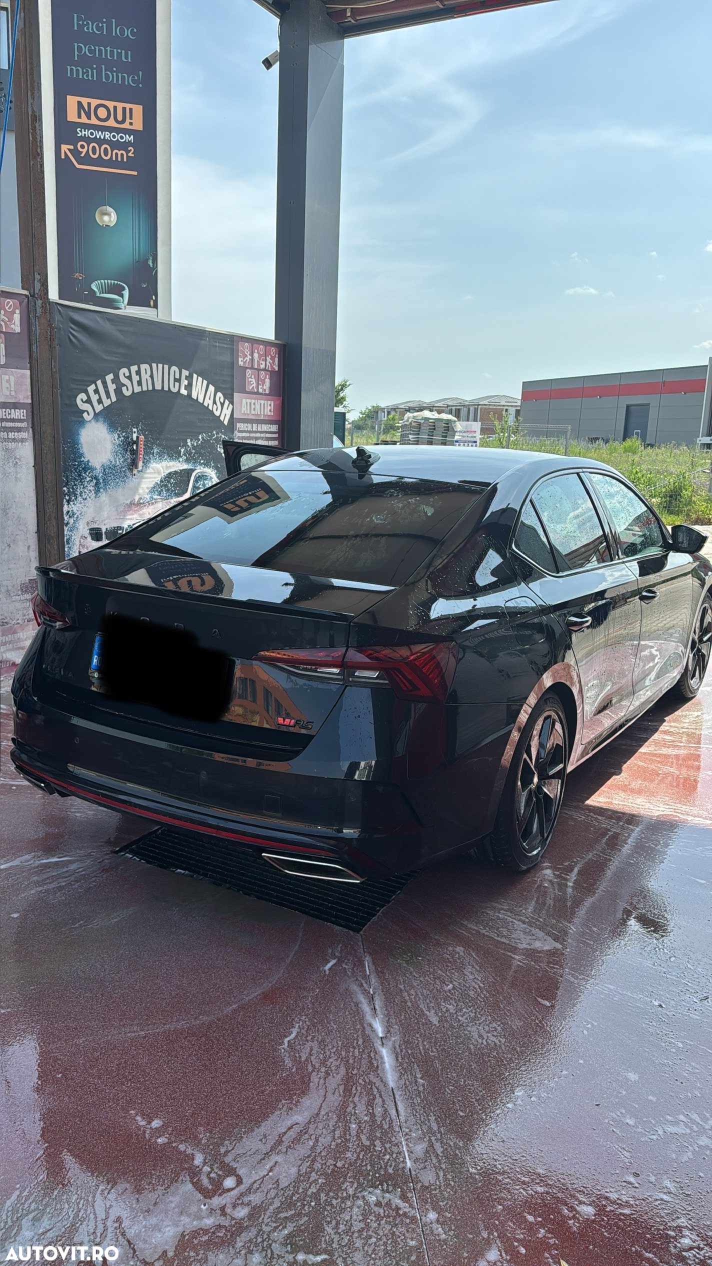 Skoda Octavia 2.0 TSI DSG RS - 4