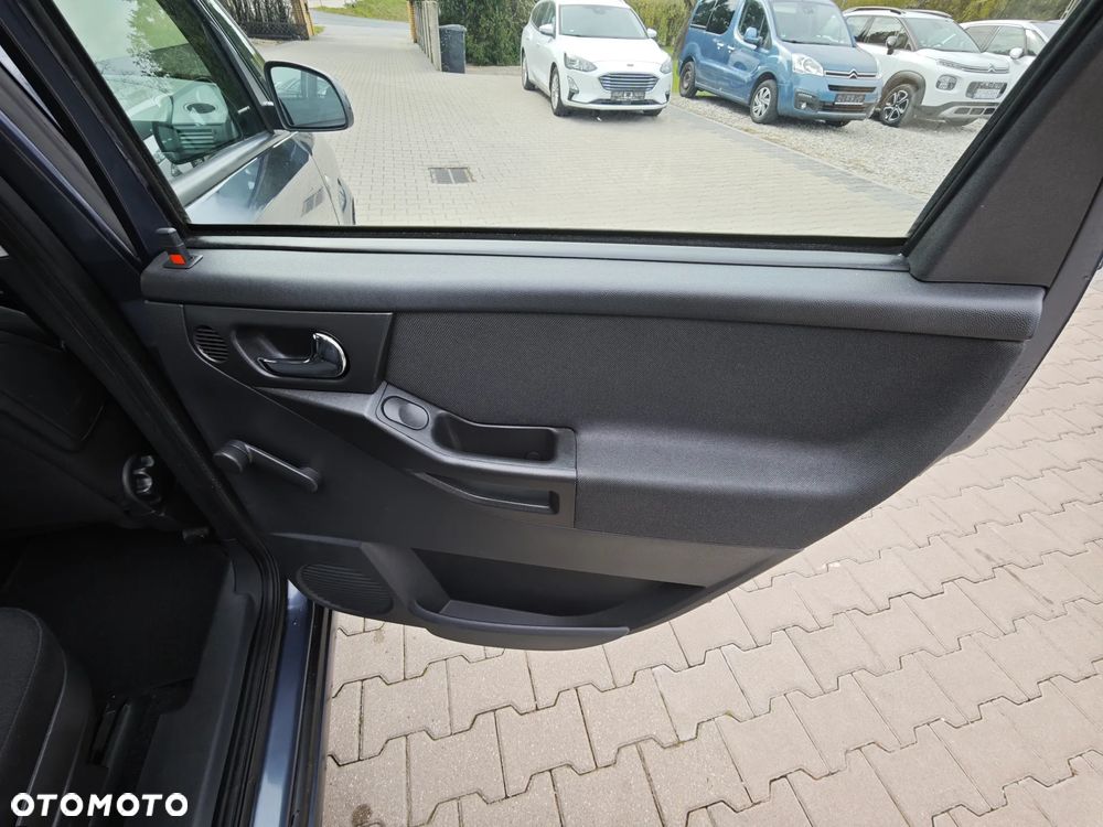 Opel Meriva 1.6 16V Innovation 110 Jahre - 14