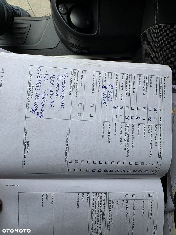 Volkswagen Multivan - 31