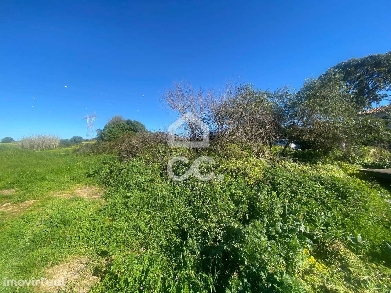 Terreno com vistas panorâmicas em Rio de Mouro, Sintra - Grande imagem: 2/11