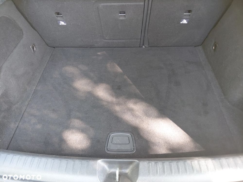 Mercedes-Benz GLA 180 (CDI) d - 37