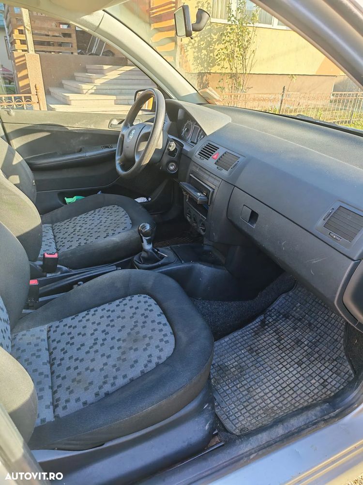 Skoda Fabia 1.2 Avantaj - 6