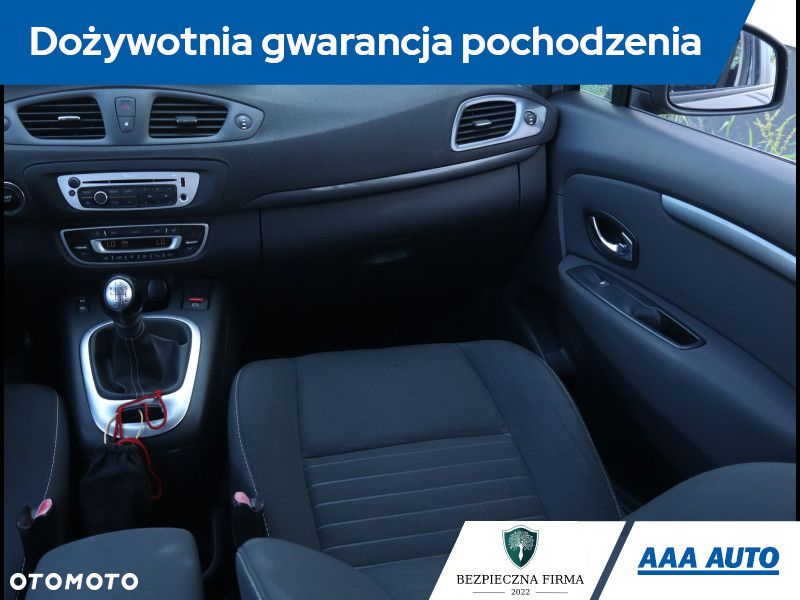 Renault Scenic - 9