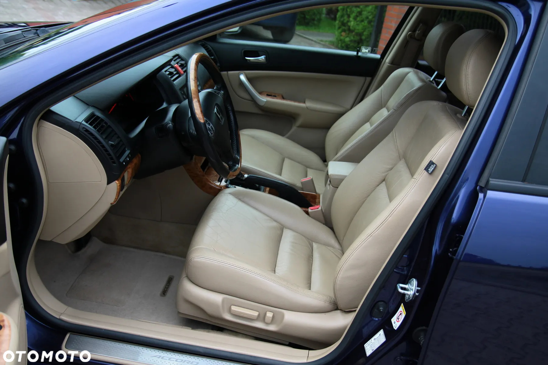 Honda Accord Tourer 2.4 i Automatik Executive - 7