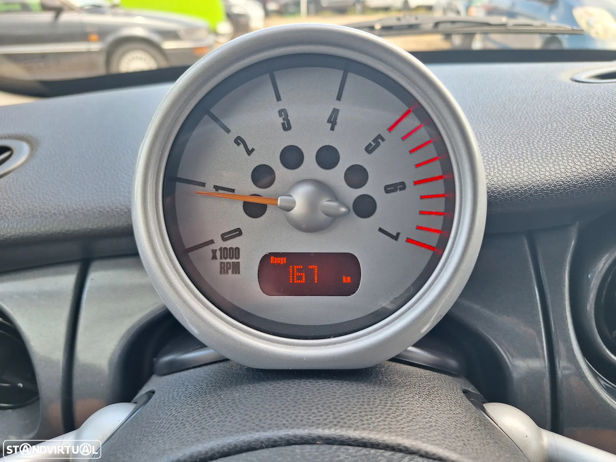 MINI 3 Portas One 1.4 D - 12