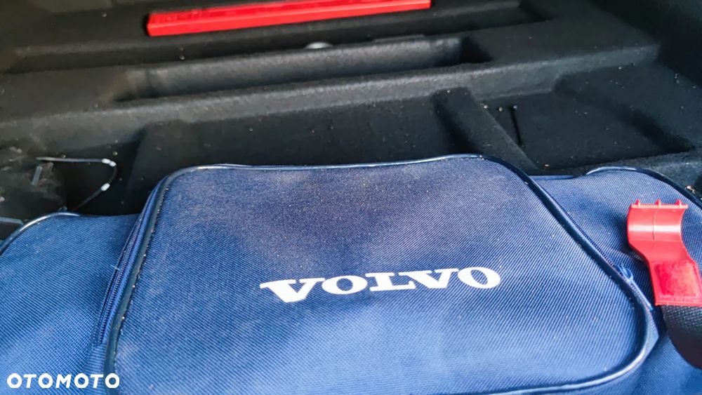 Volvo V60 D4 Drive-E Kinetic - 19